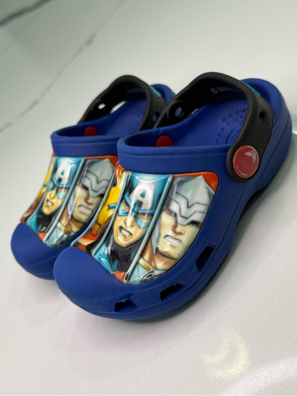 Crocs Kids Classic Marvel Avengers Clog Blue Boys Size C 6 7 Toddler Slip On Sho